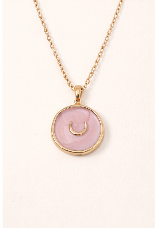 Collier pendentif étoile, lune ou cœur en argent avec chaîne fine, bijou élégant de MoonRose Boutique.