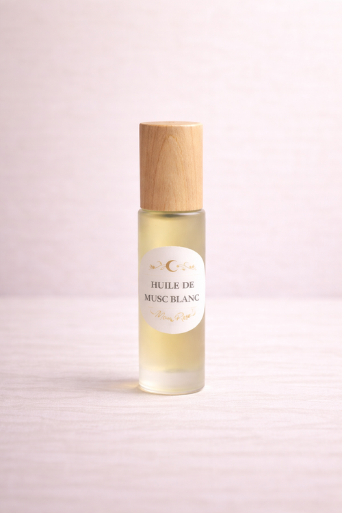 Ensemble de huiles essentielles MoonRose Glow Luxueux pour une routine visage naturelle et éclatante.