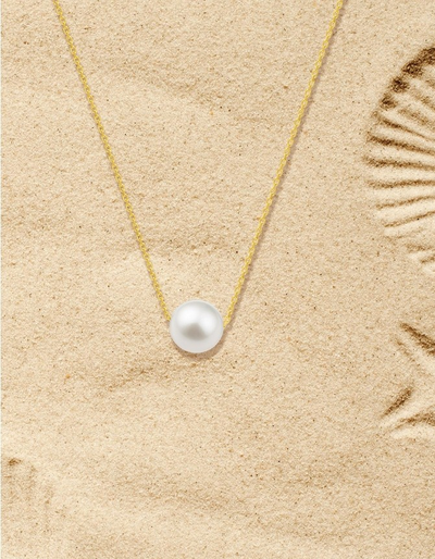 Collier en or MoonRose La Perle de Foi avec une perle élégante, finition raffinée et design délicat visible sur l'image.